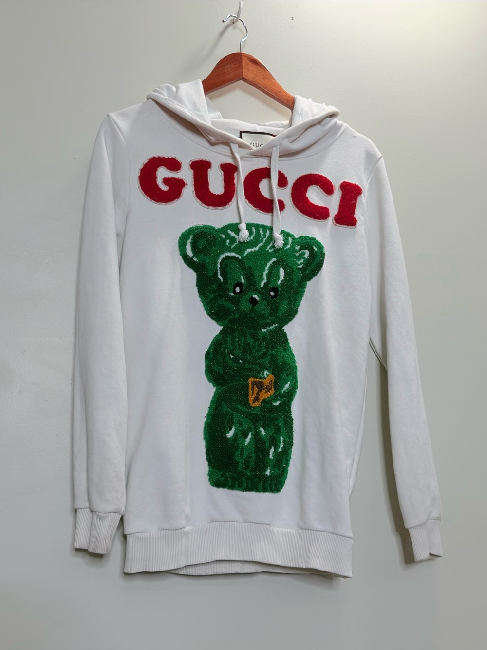 Gucci White Hoodie with Red Logo & Green Teddy - Picture 2 of 10